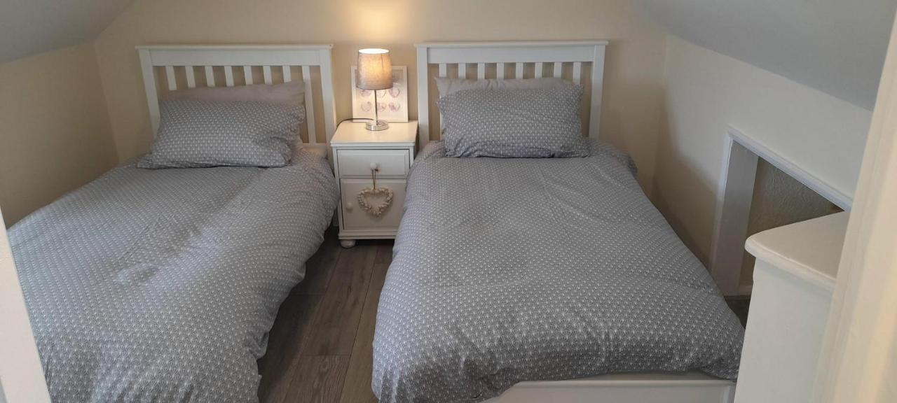 Stunning Two Storey Spacious Chalet Villa Bridlington Bagian luar foto